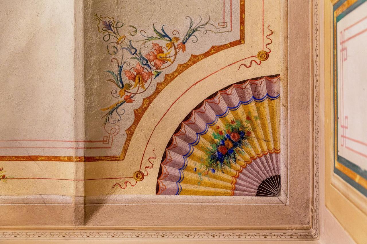 Ca De Guelfi Residenza D'Epoca Bed and Breakfast Arezzo Eksteriør billede